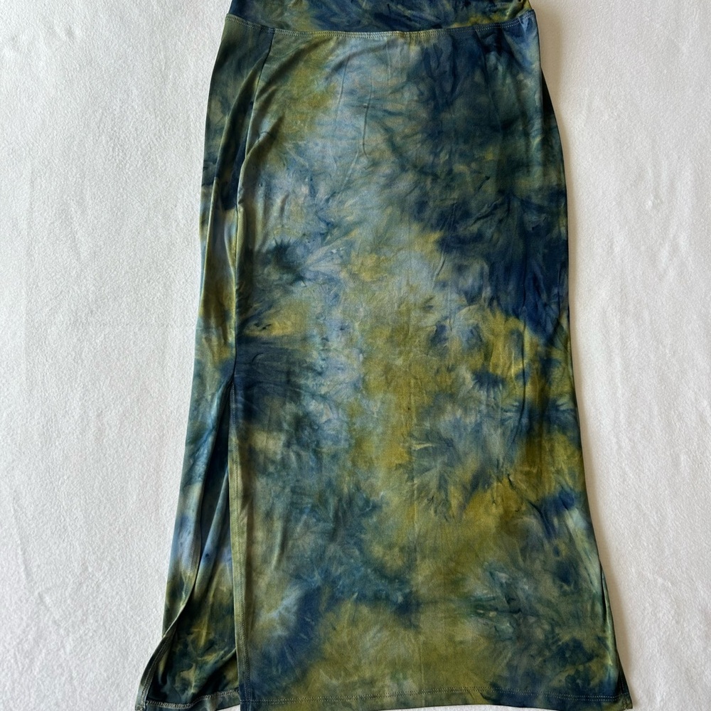 Sundry Tie-Dye Maxi Skirt - Blue and Green